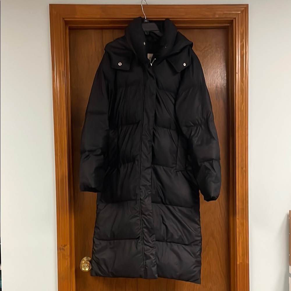 Abercrombie & Fitch Black Puffer Jacket with Hood